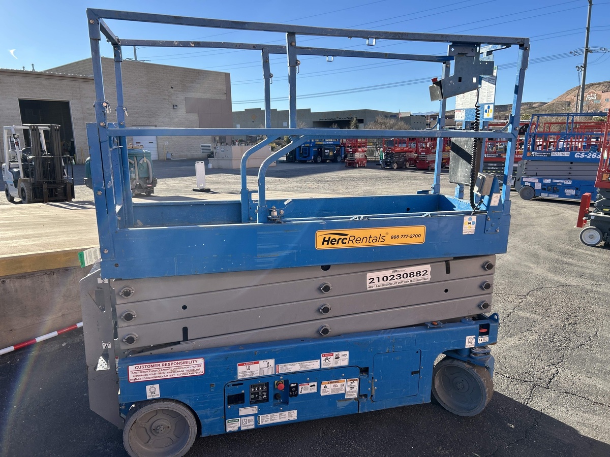 2017 Genie GS-2632-2