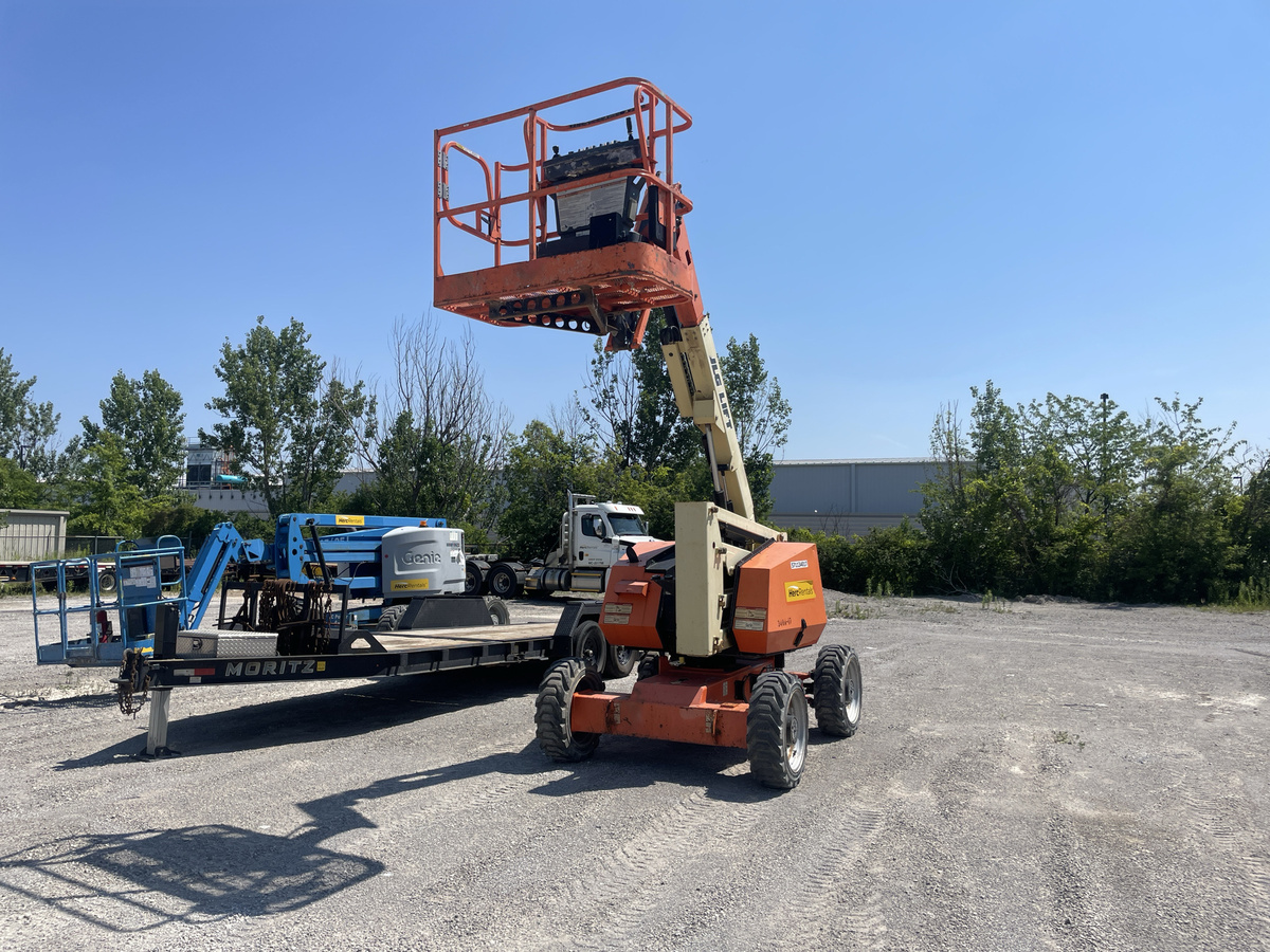 2015 JLG 340AJ
