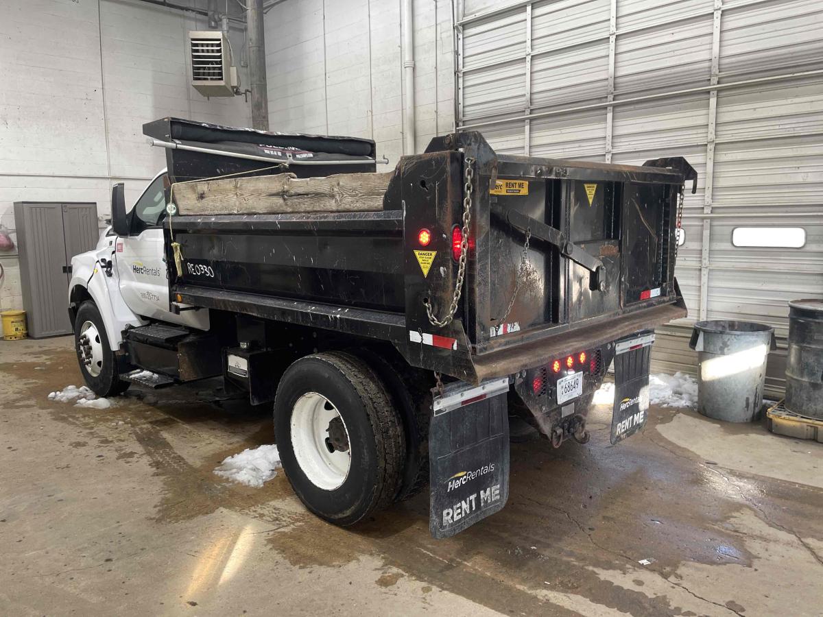 2019 Ford F750