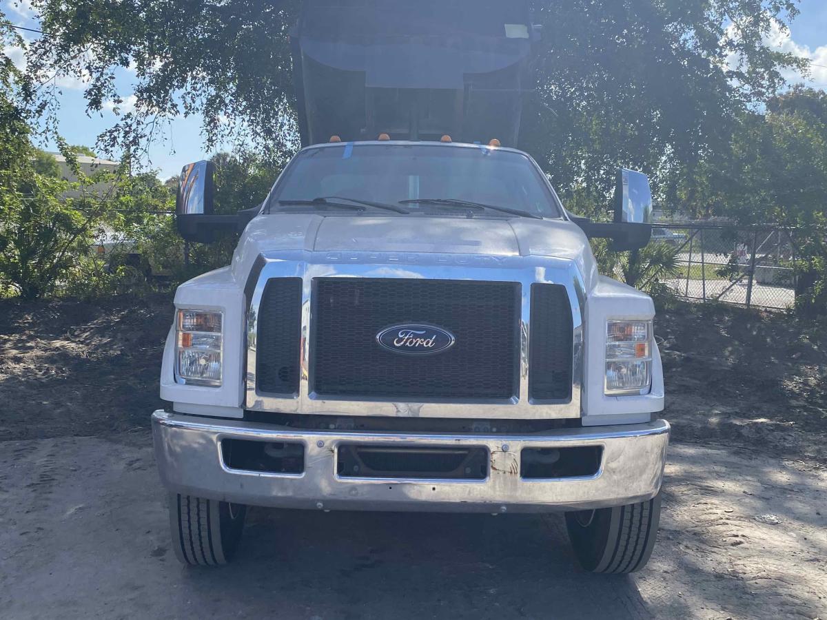 2017 Ford F750