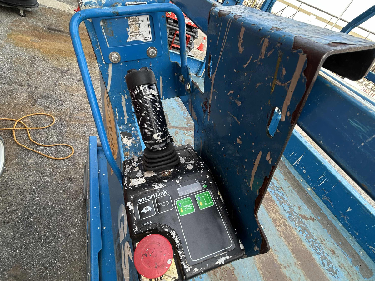 2018 Genie GS-4047-8