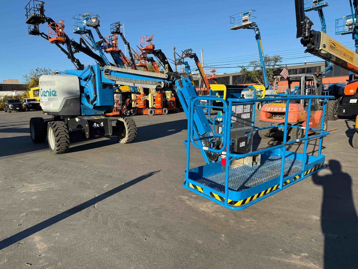 2017 Genie Z-62/40-4