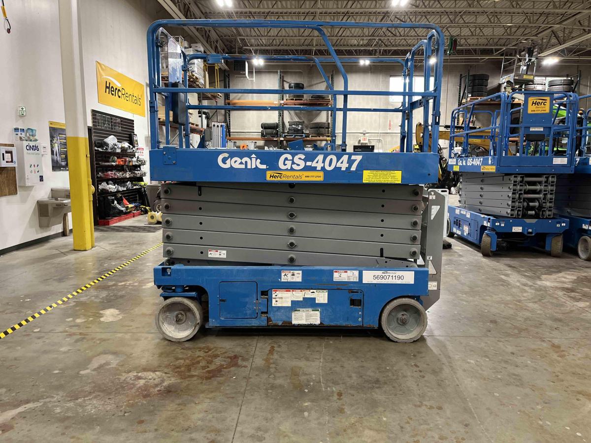 2016 Genie GS-4047