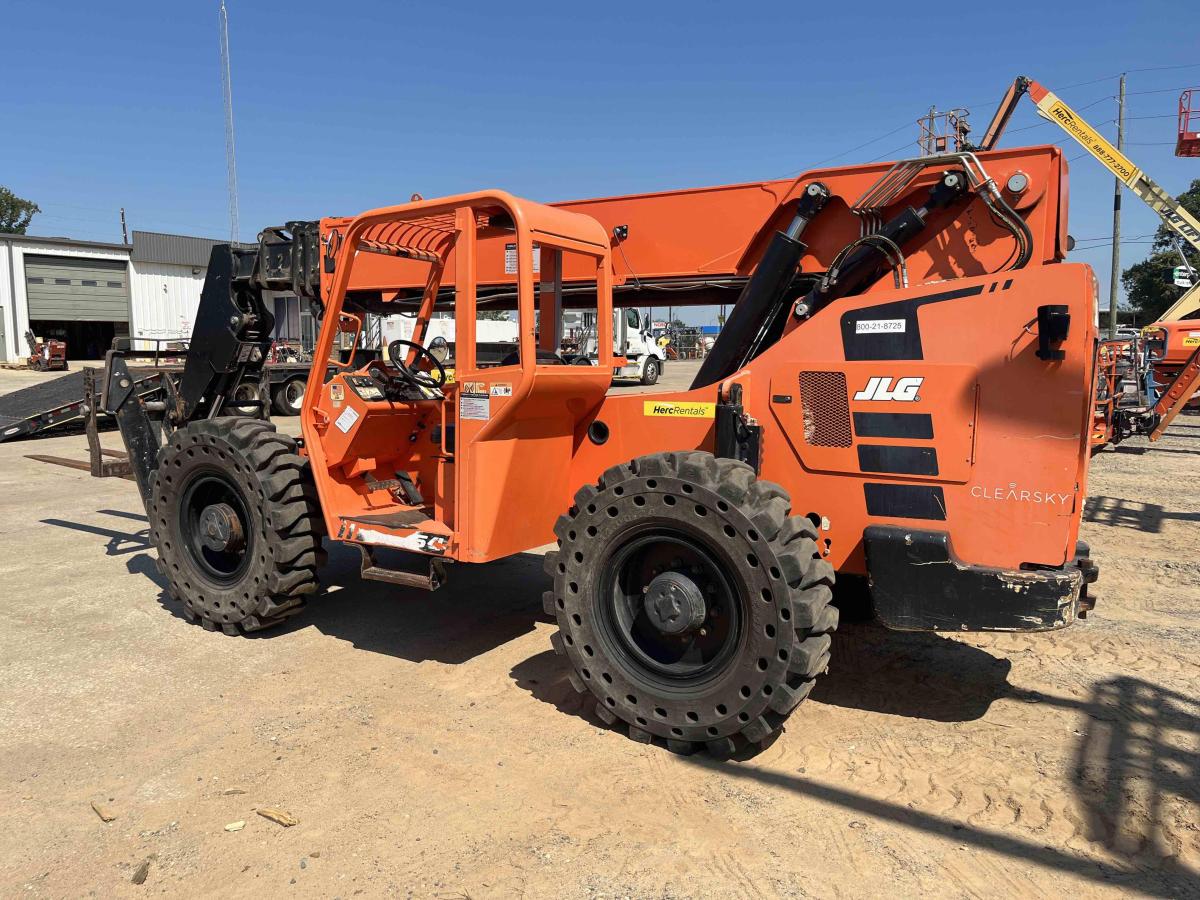 2018 SkyTrak 10054