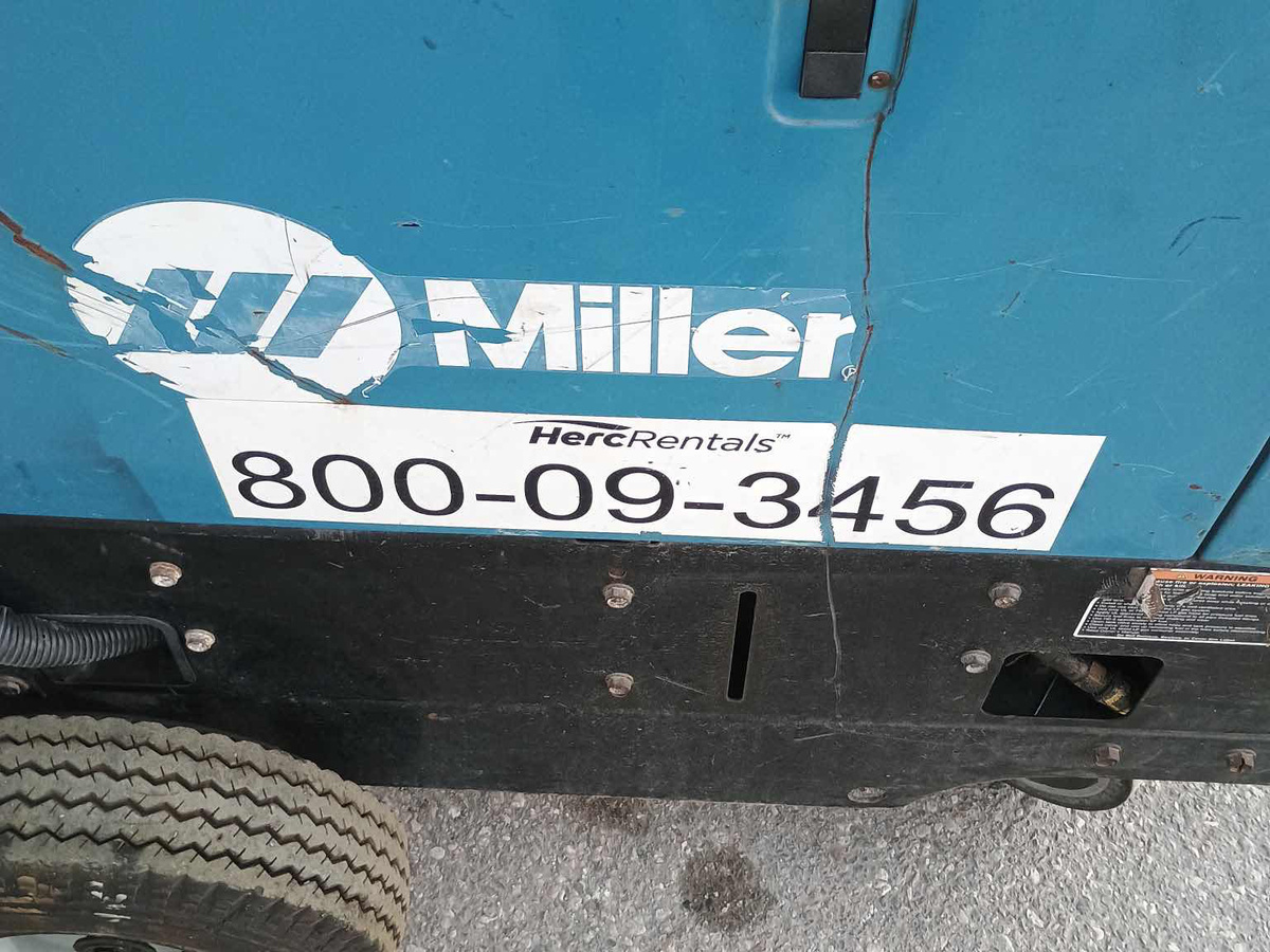 2016 Miller Bobcat 250-4