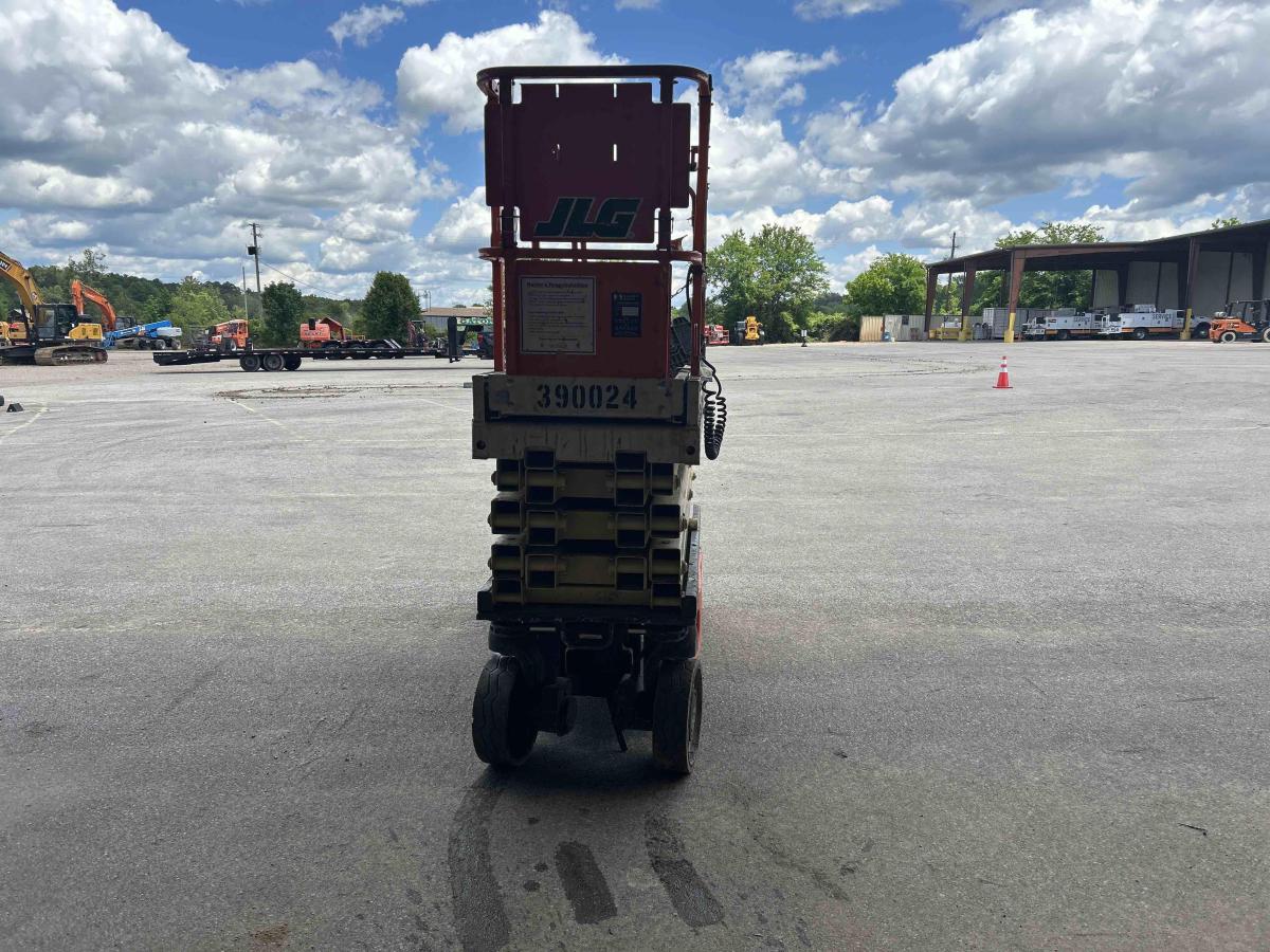 2012 JLG 2630ES