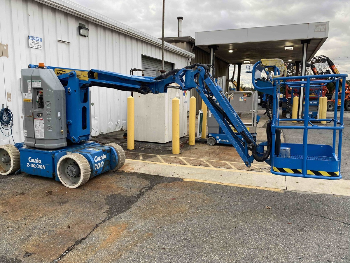 2017 Genie Z-30/20N RJ-1