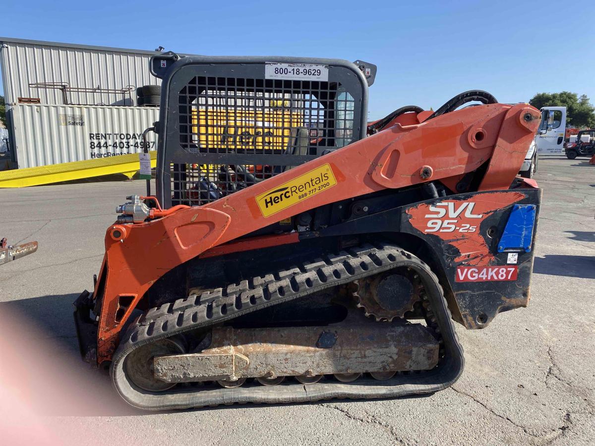 2017 Kubota SVL95-2S