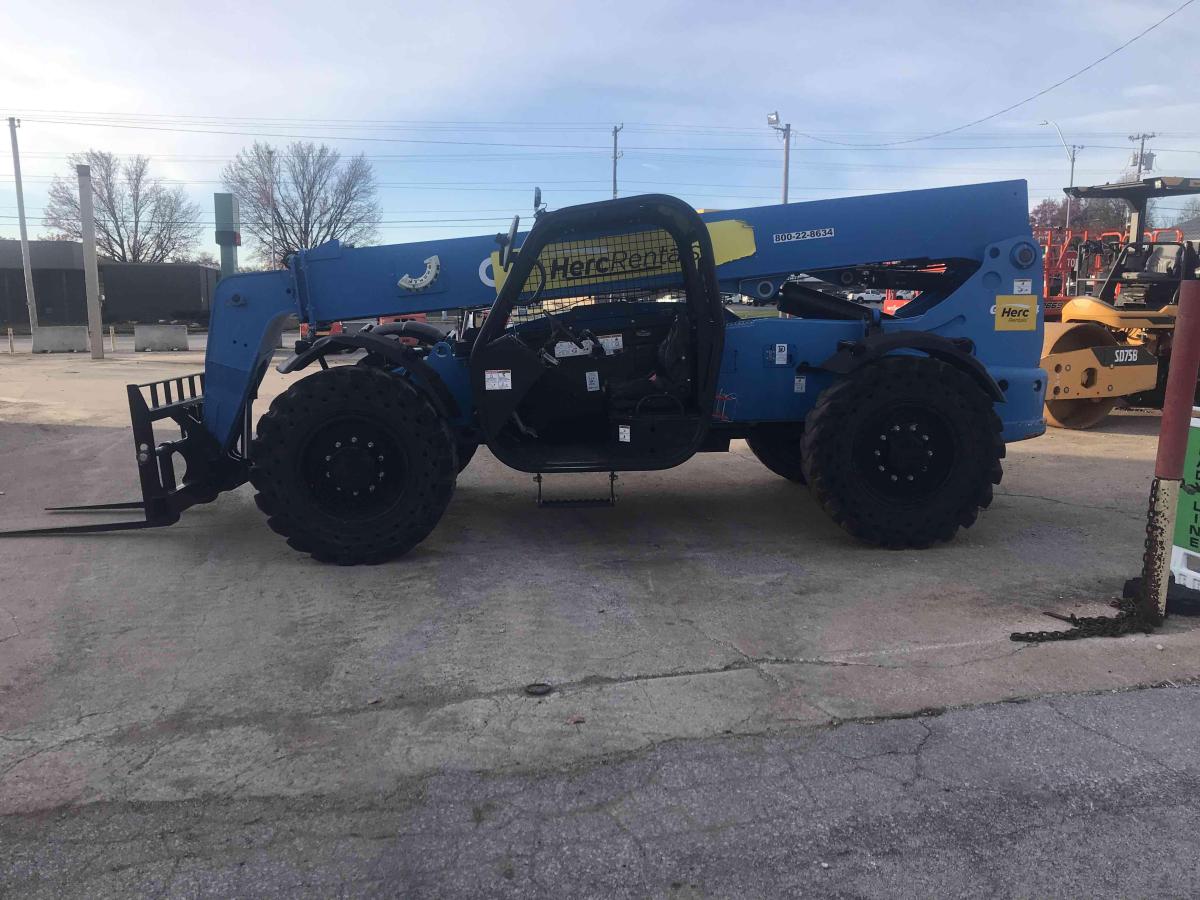 2018 Genie GTH 844