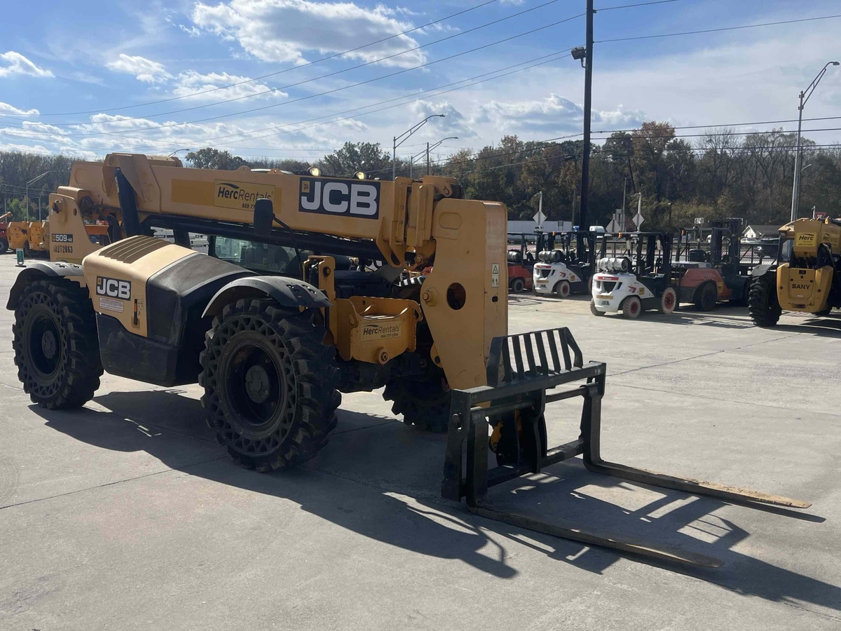 2019 JCB 509-42-3