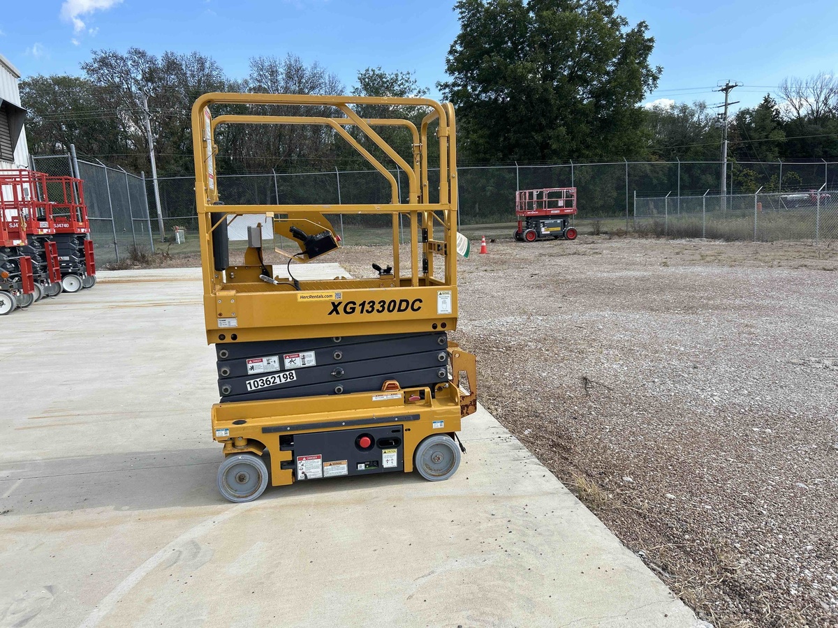 2021 XCMG XG1330DC-1