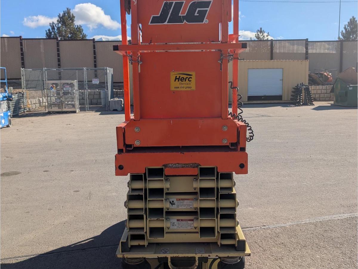 2018 JLG 2632ES