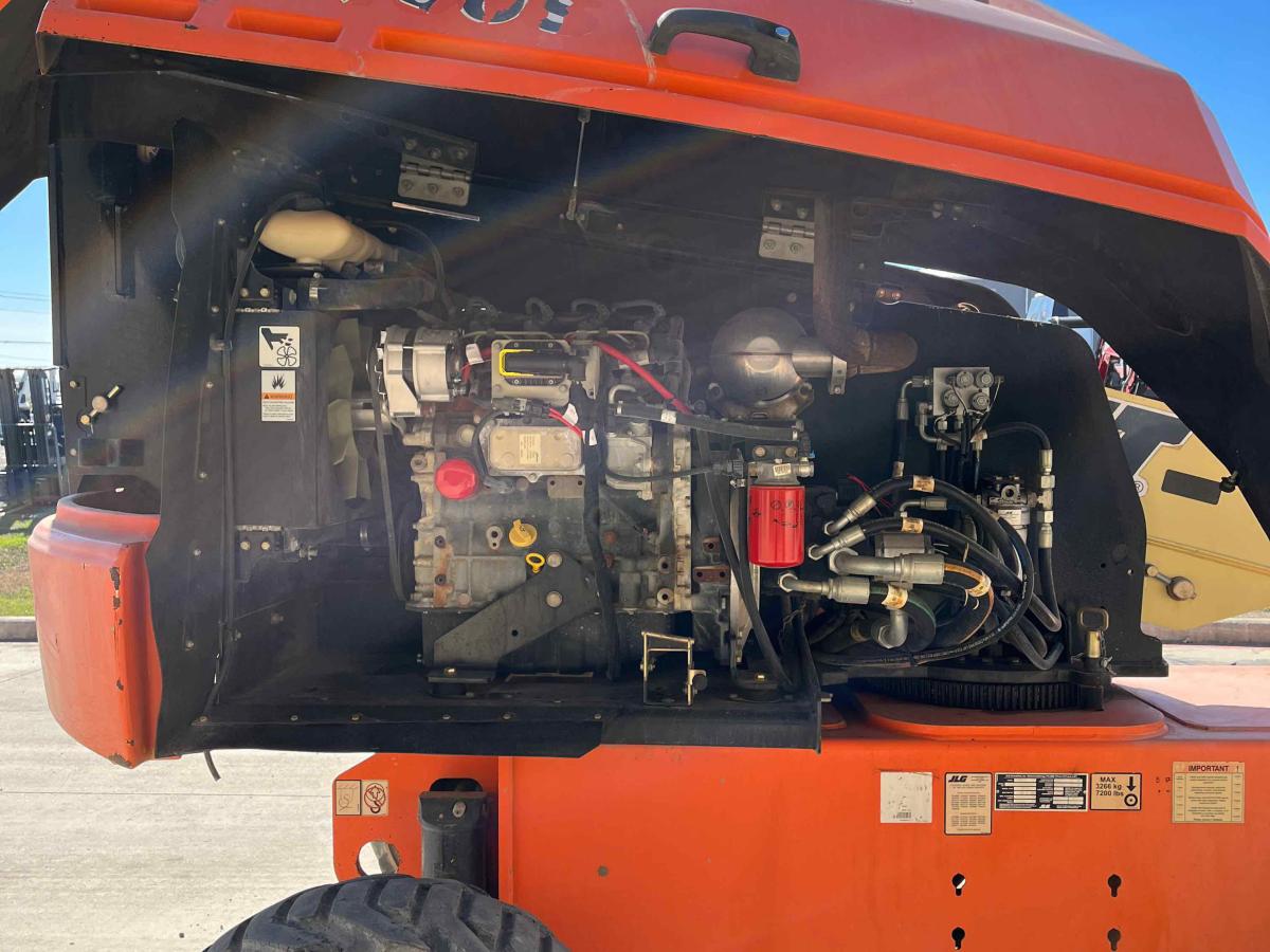 2016 JLG 400S-5
