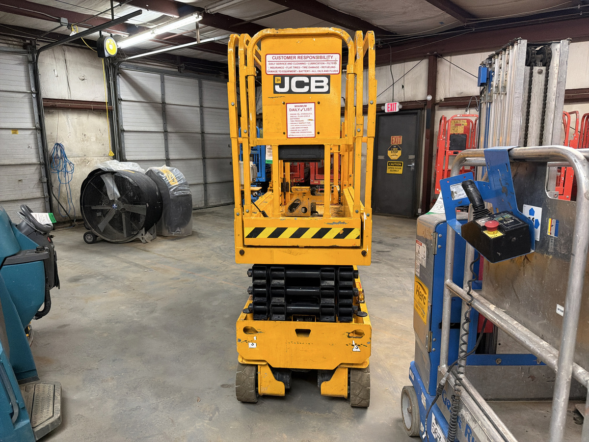 2022 JCB S1930E-4
