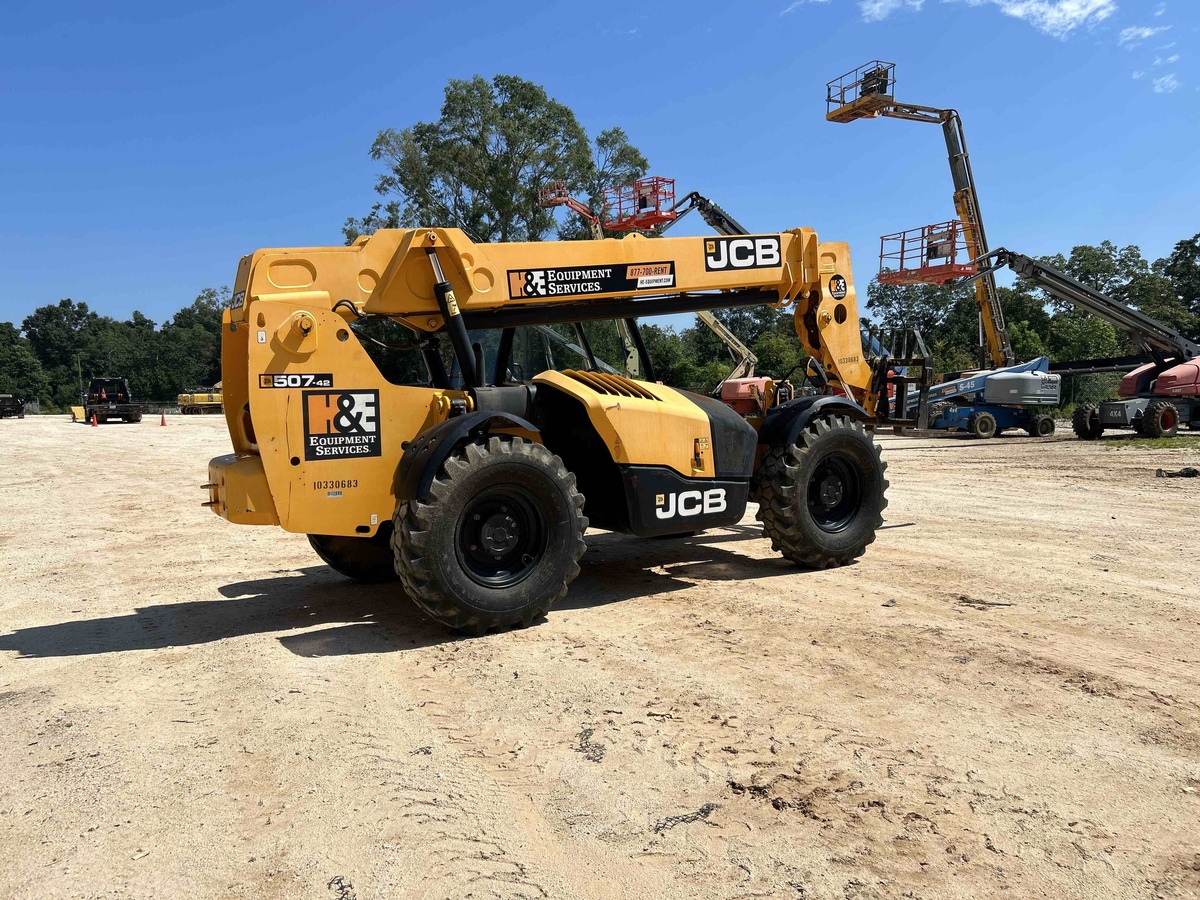 2021 JCB 507-42-4