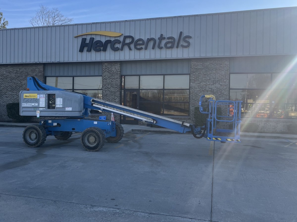 2018 Genie S-40