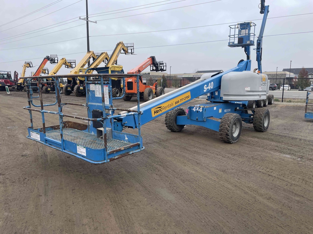 2018 Genie S-40-2