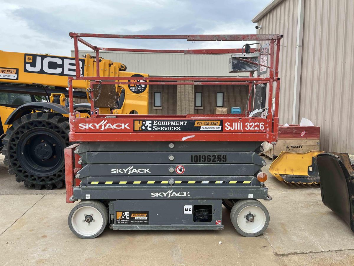 2016 Skyjack SJ3226