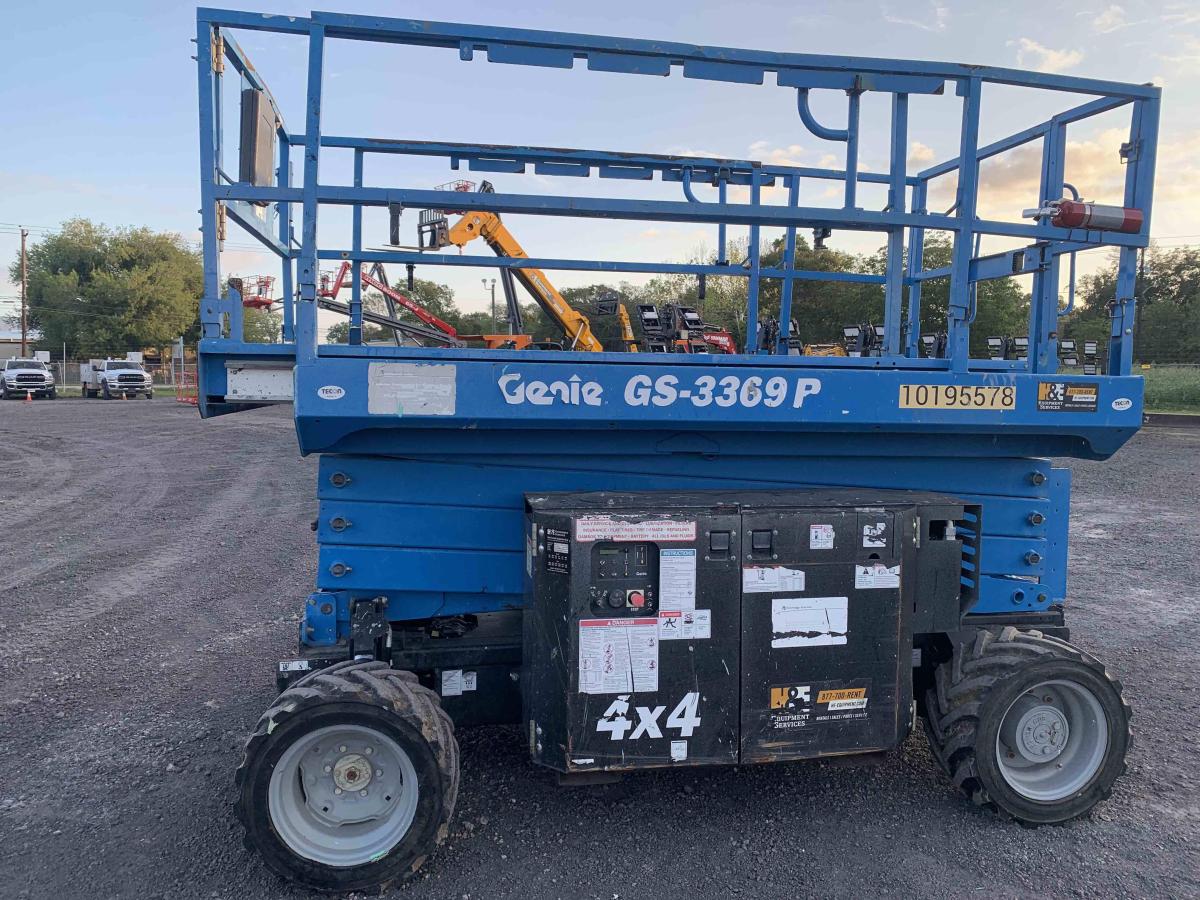 2016 Genie GS-3369 RT