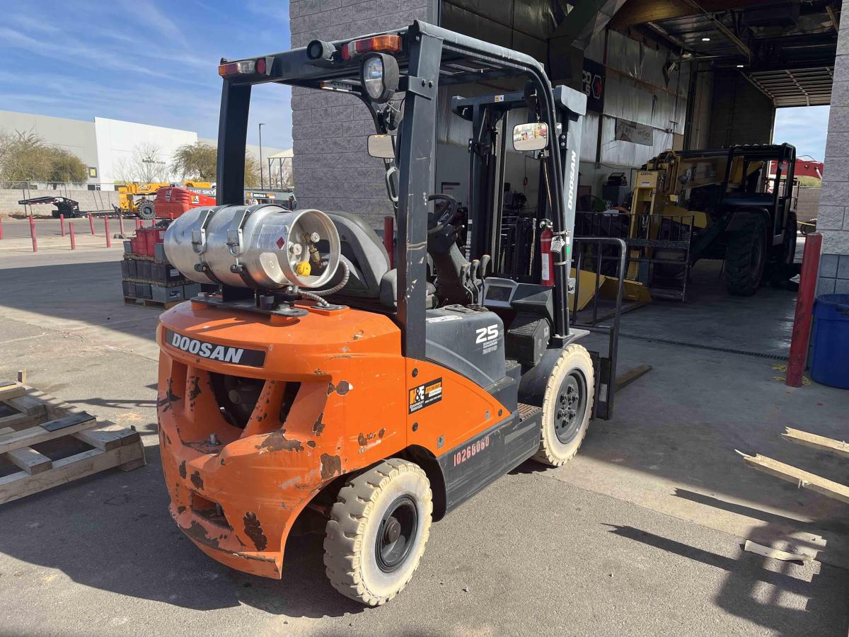 2019 Doosan G25N-7