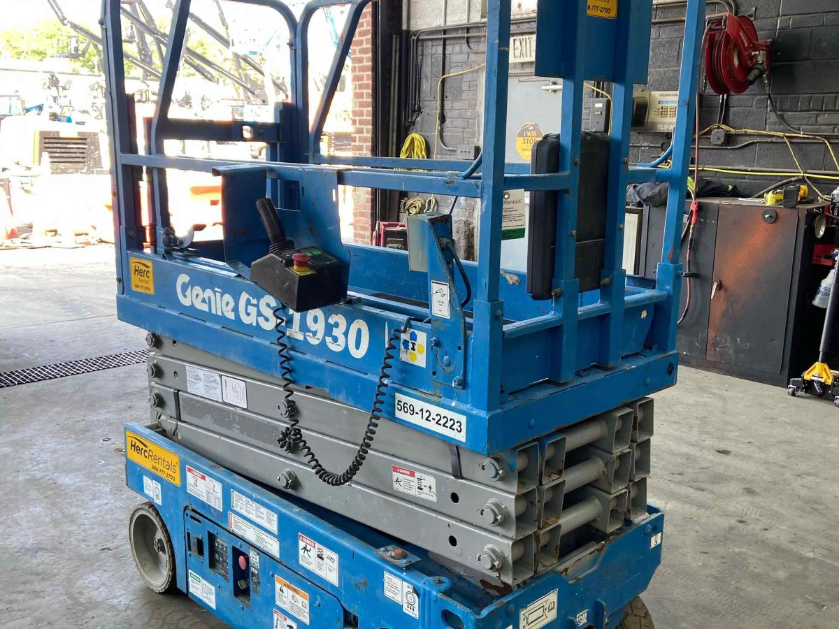 2017 Genie GS-1930-2