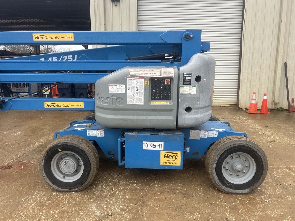 2016 Genie Z-45/25-6