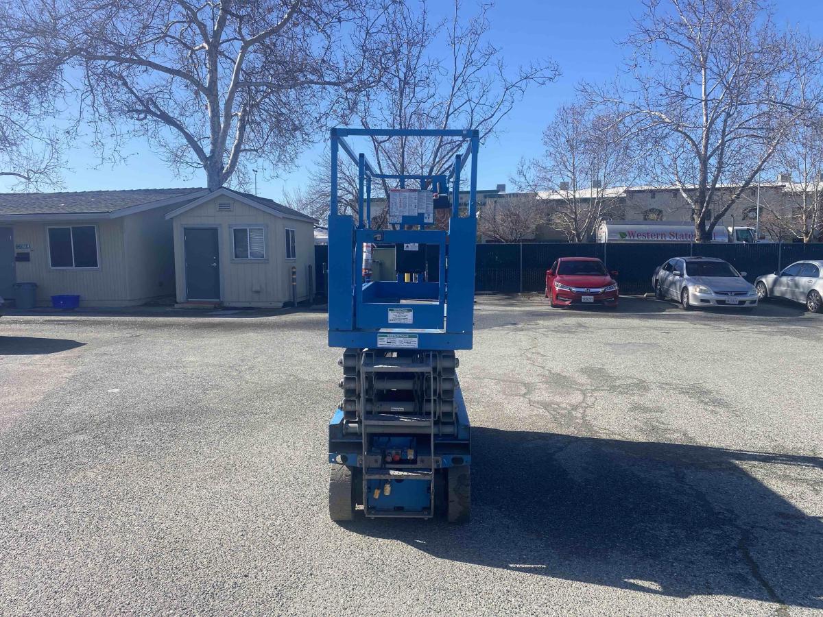 2017 Genie GS-2632