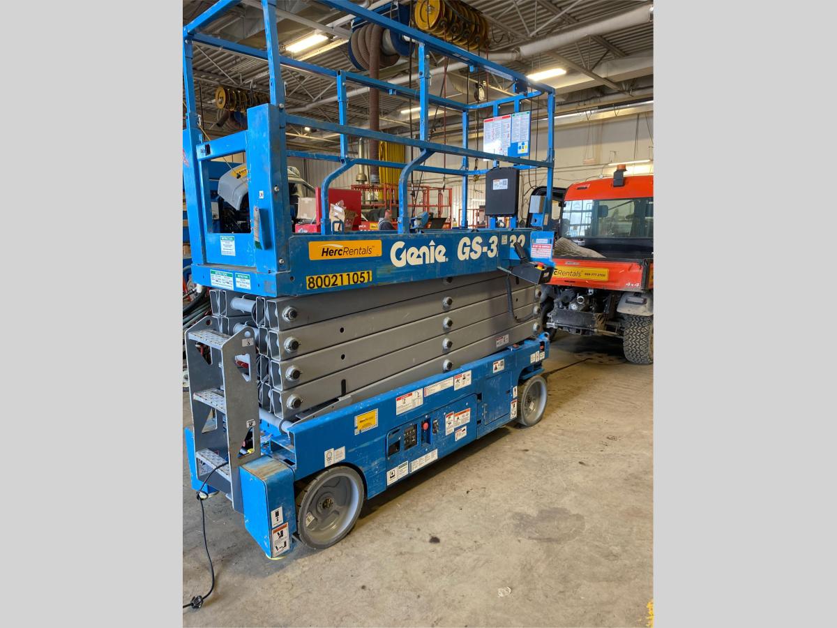 2018 Genie GS-3232-3