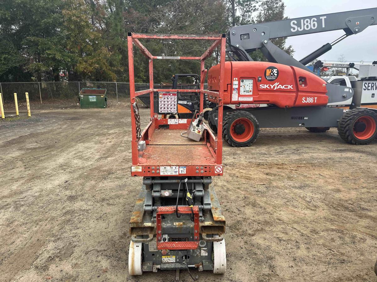 2017 Skyjack SJ3219