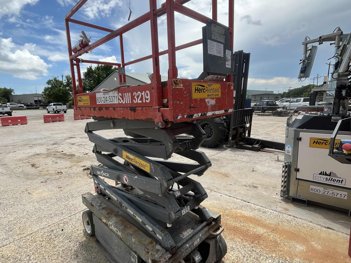 2019 Skyjack SJ3219-5