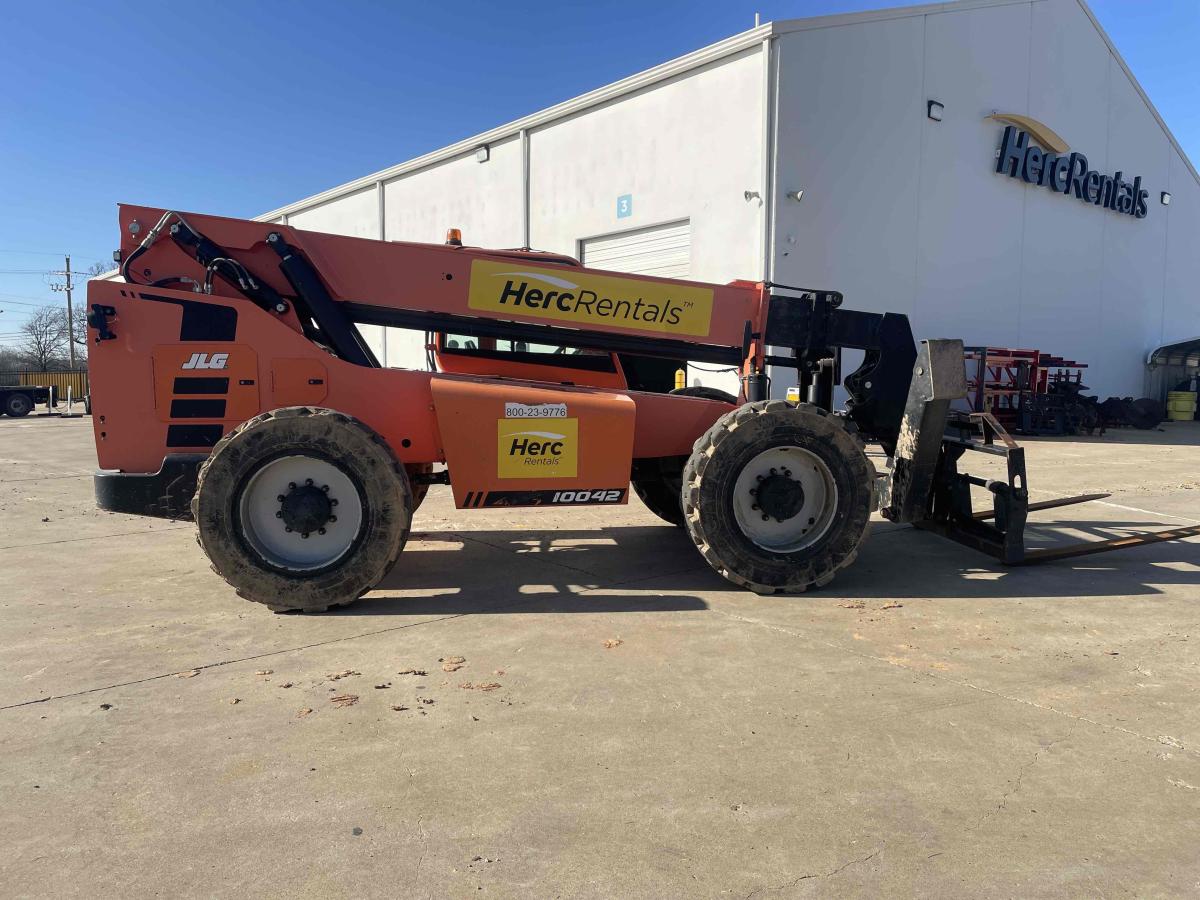 2018 SkyTrak 10042