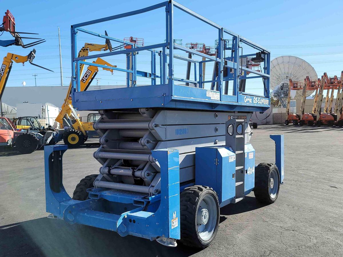 2013 Genie GS-5390 RT