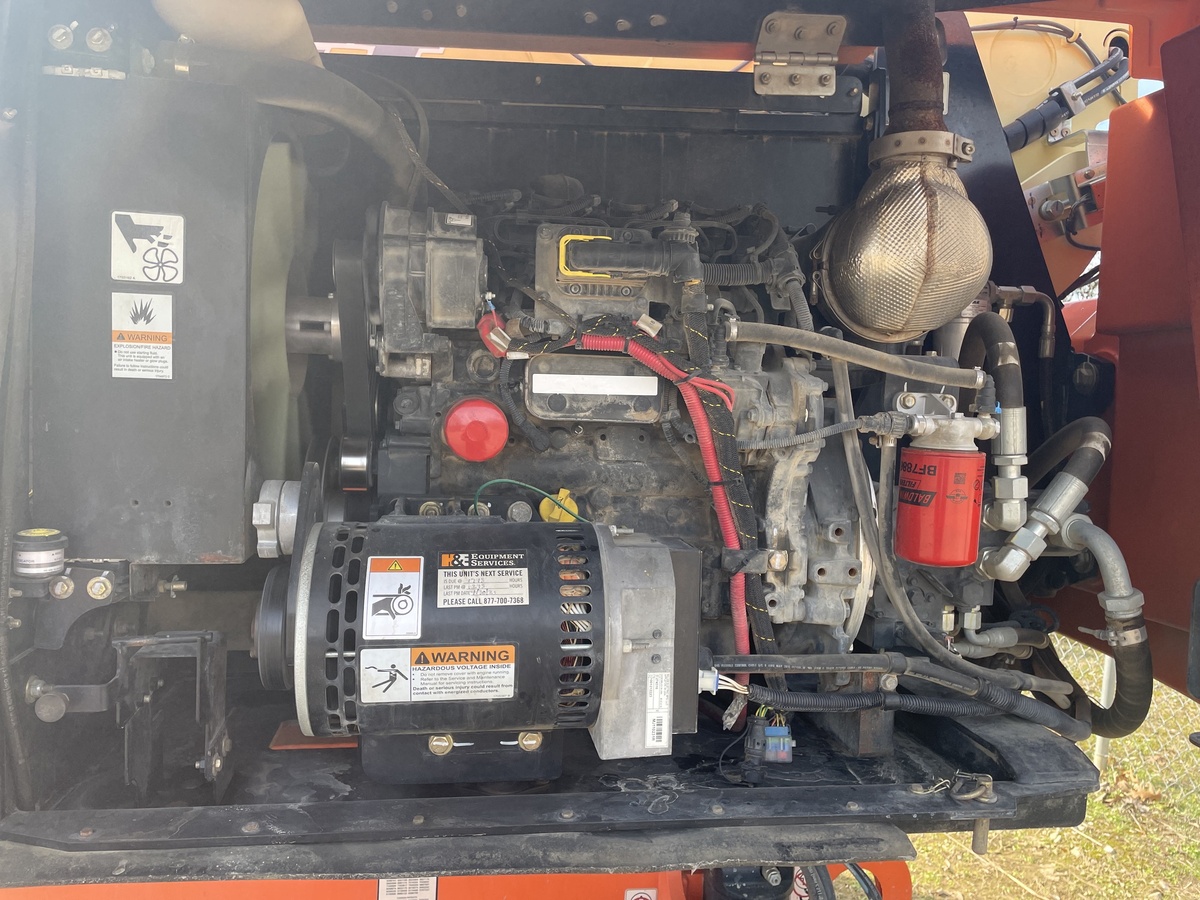 2018 JLG 660SJ-8