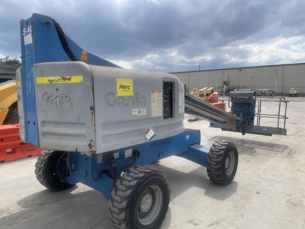 2015 Genie S-40-4