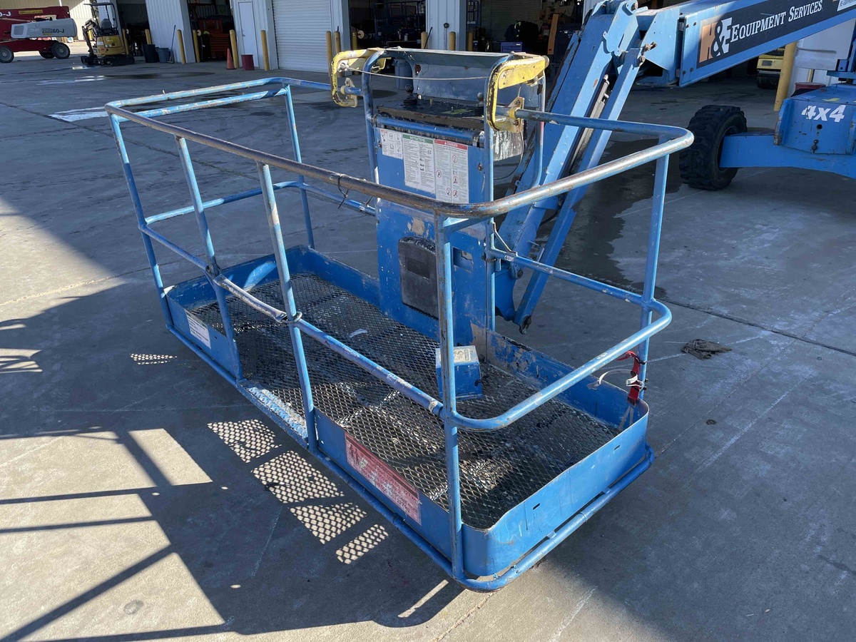 2017 Genie S-45-8