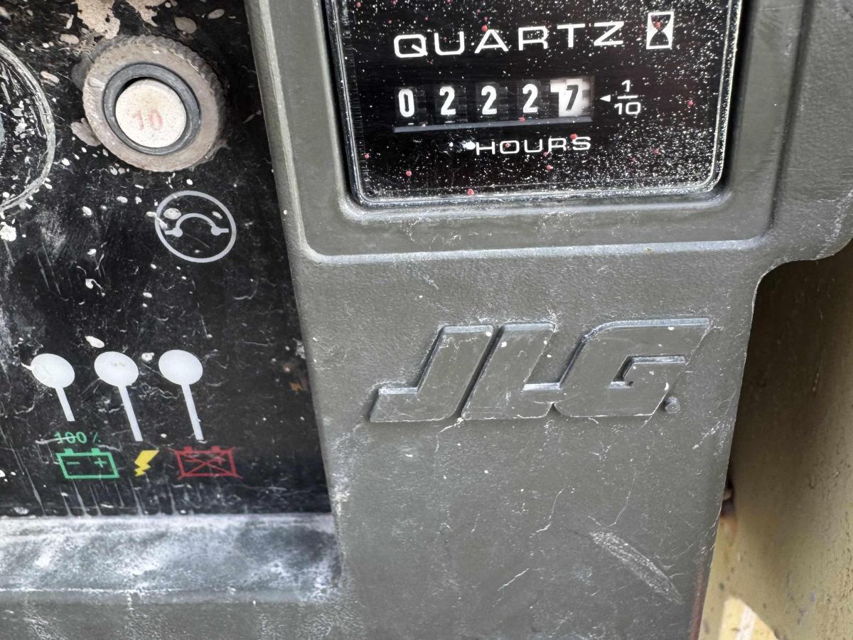 2018 JLG 2632ES