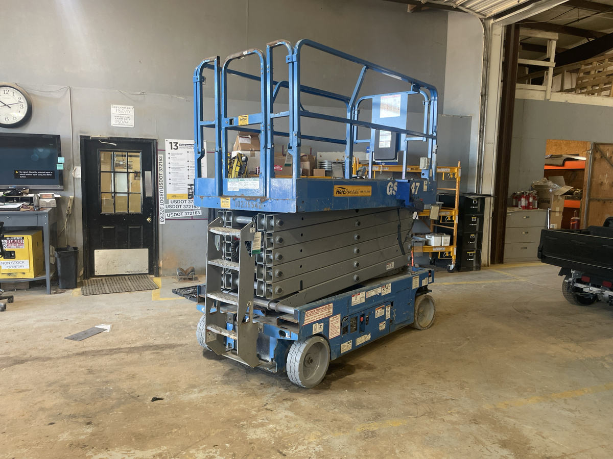 2019 Genie GS-4047-2