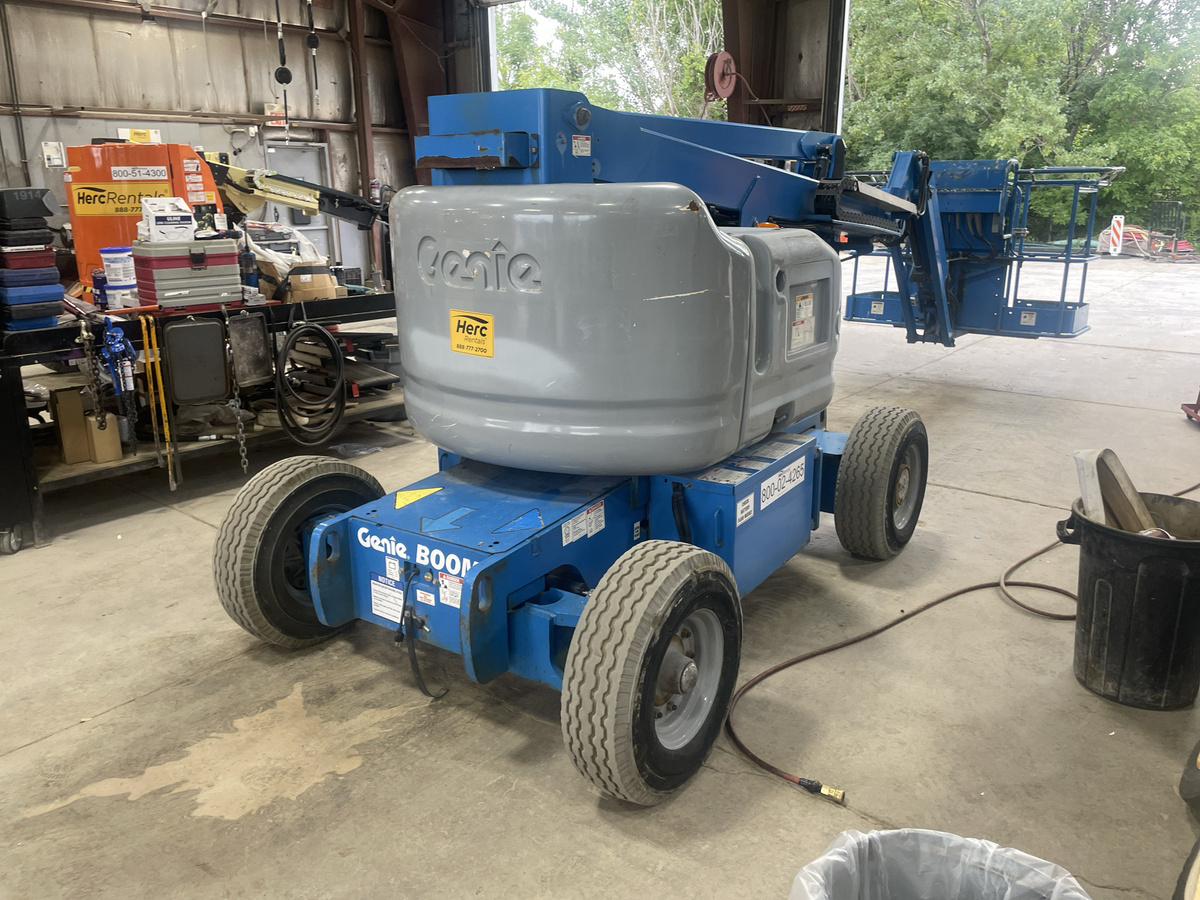 2014 Genie Z-45/25