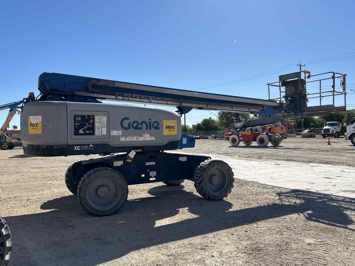 2019 Genie S-60XC