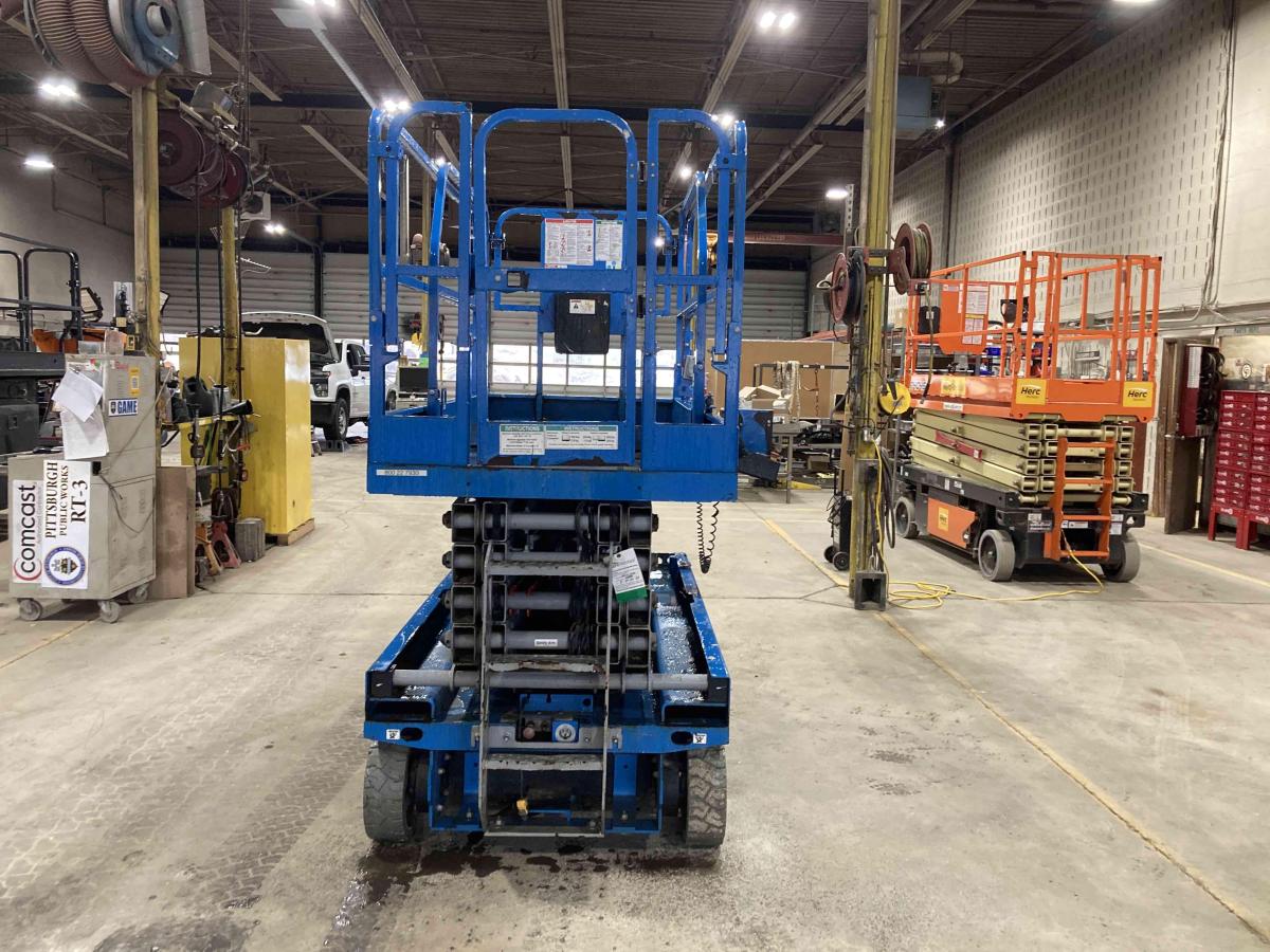2018 Genie GS-3246-2
