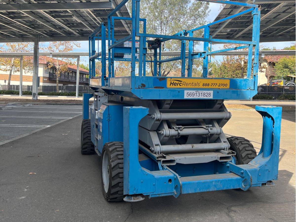 2012 Genie GS-3390 RT-1