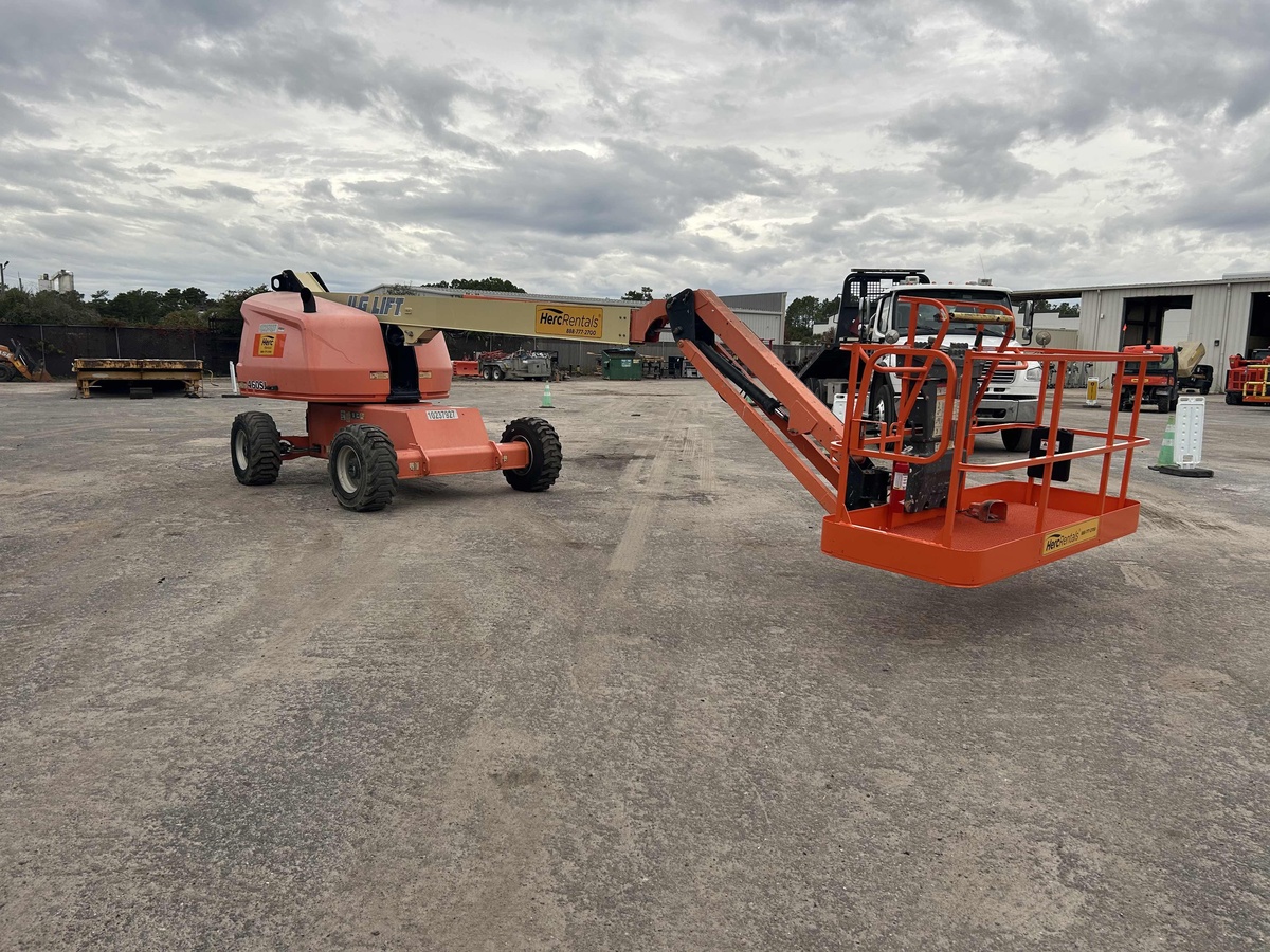2018 JLG 460SJ-2