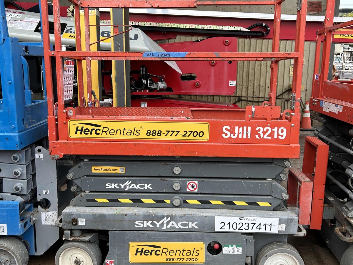 2018 Skyjack SJ3219