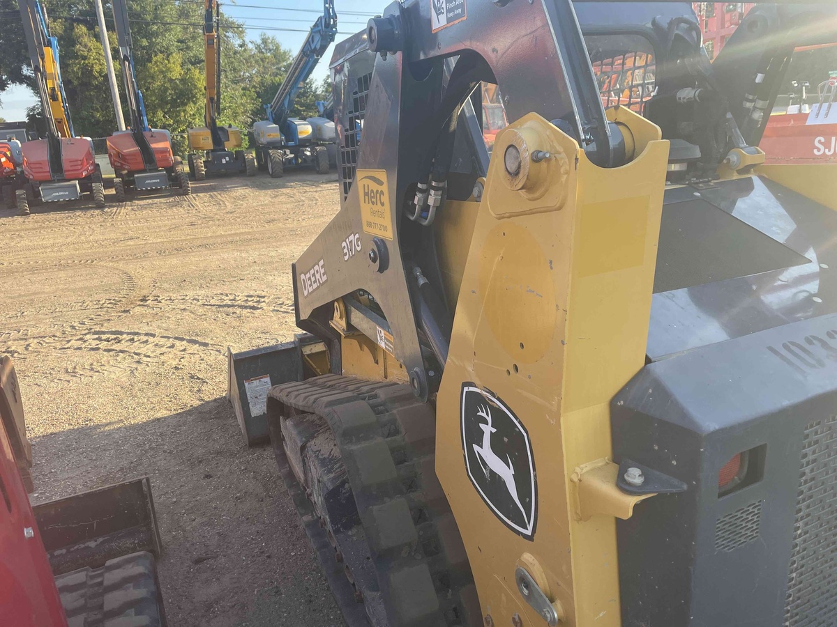 2021 John Deere 317G-3