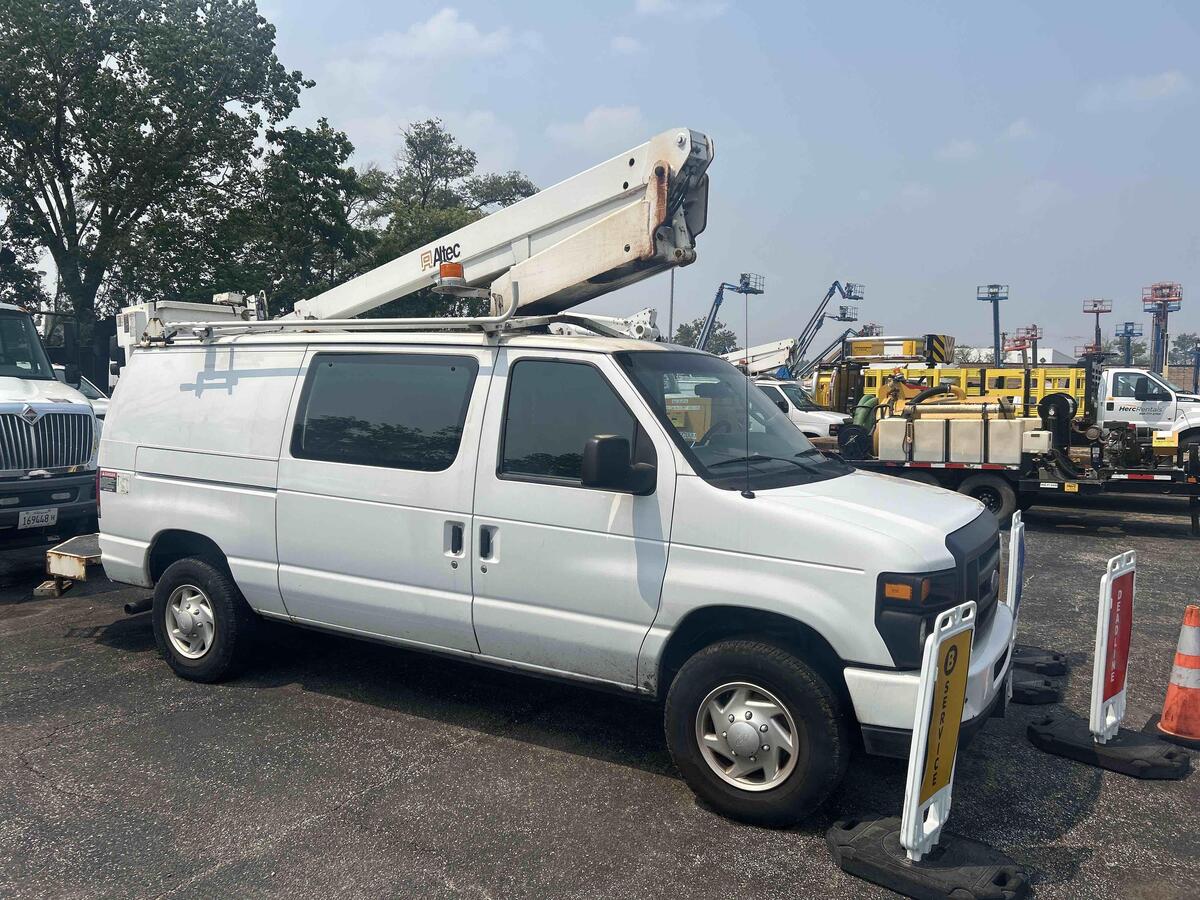 2011 Ford E350 Superduty