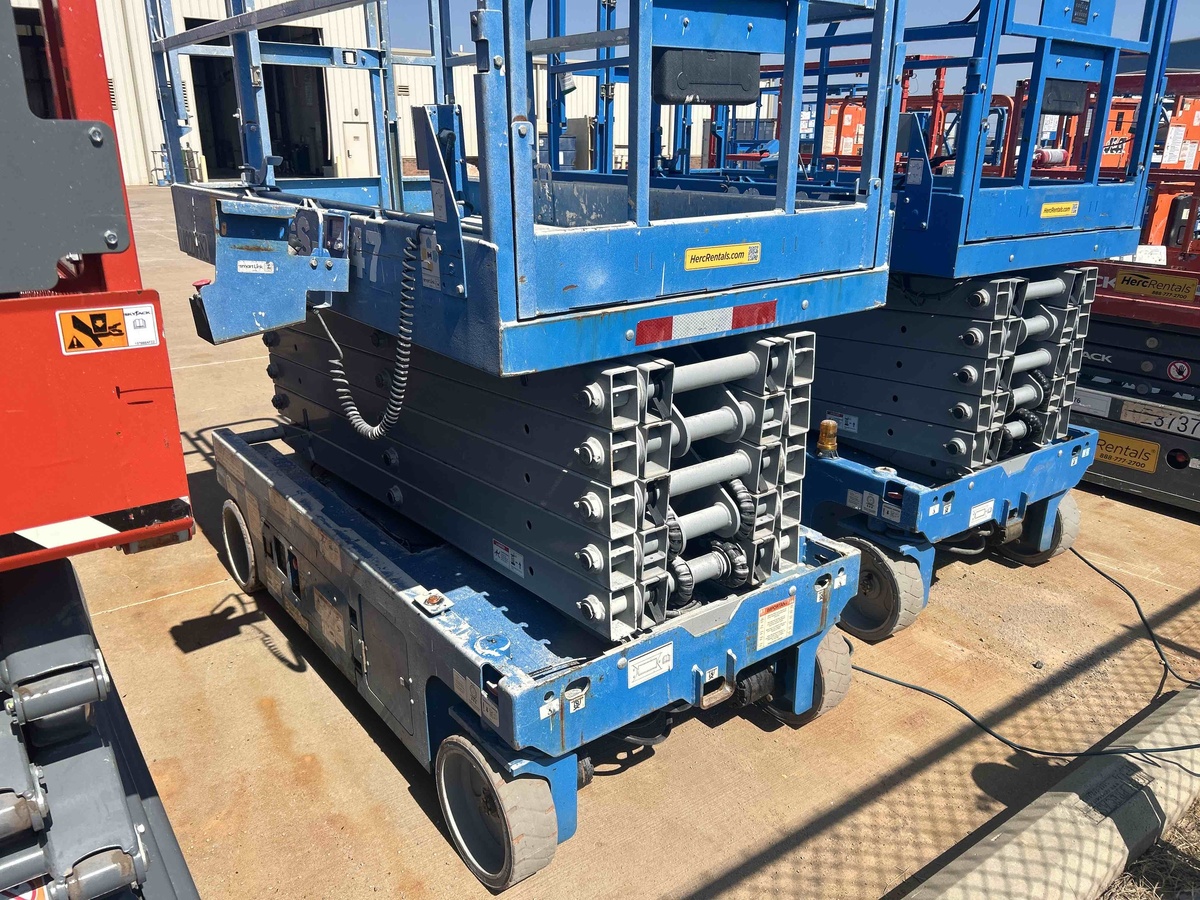 2017 Genie GS-4047-2