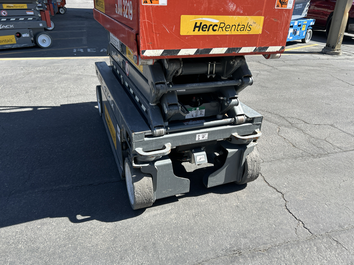 2019 Skyjack SJ3219-24