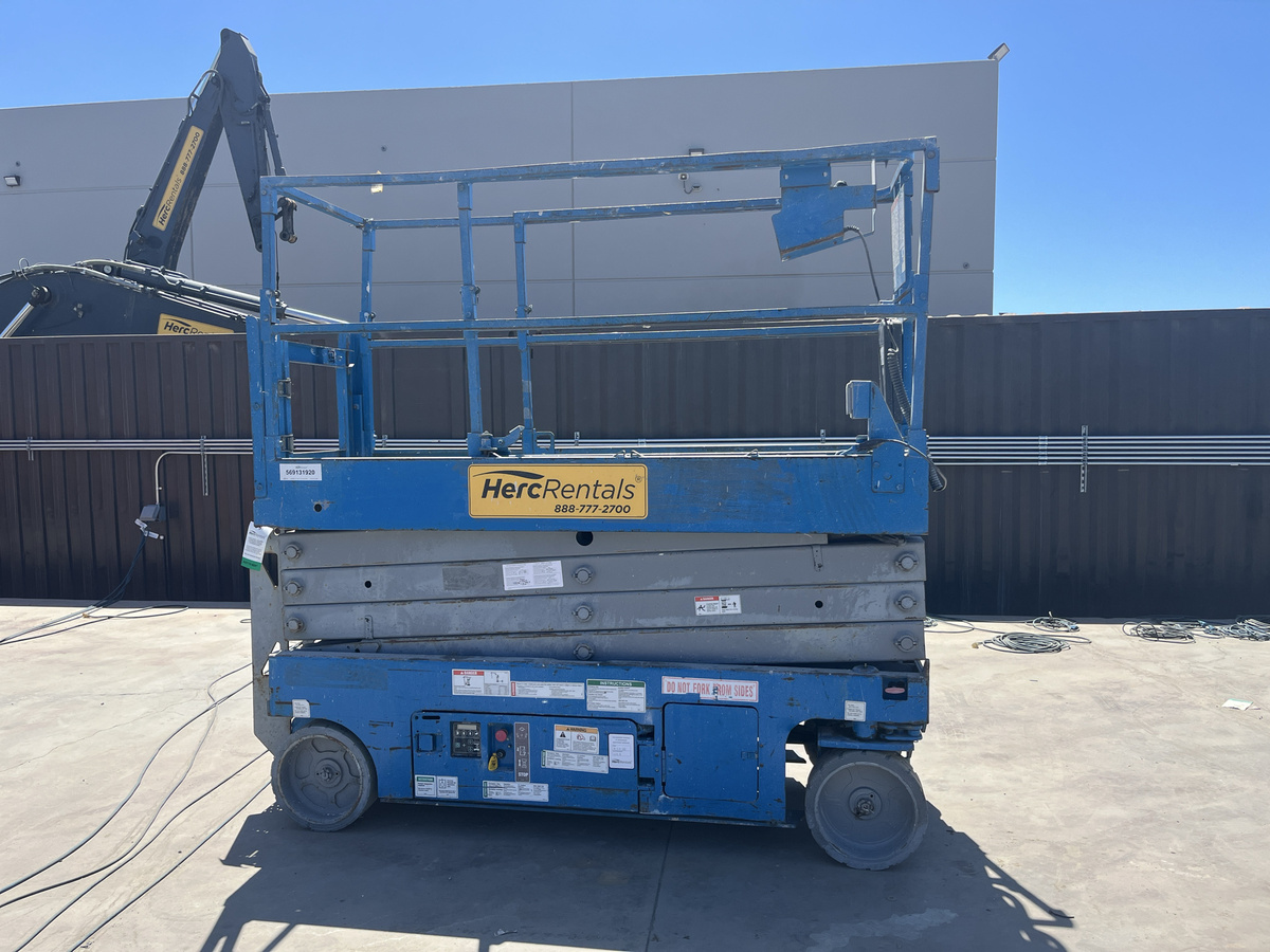 2016 Genie GS-2632