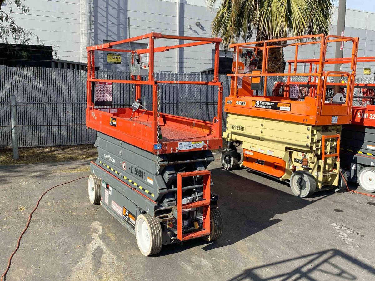 2016 Skyjack SJ3226