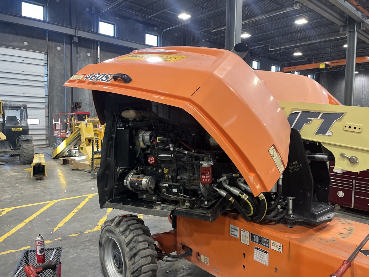 2018 JLG 460SJ-7